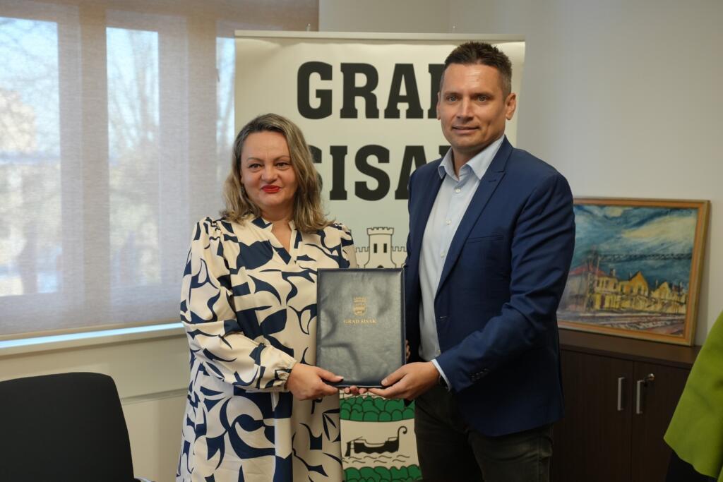 Soba čuda potpisivanje ugovora